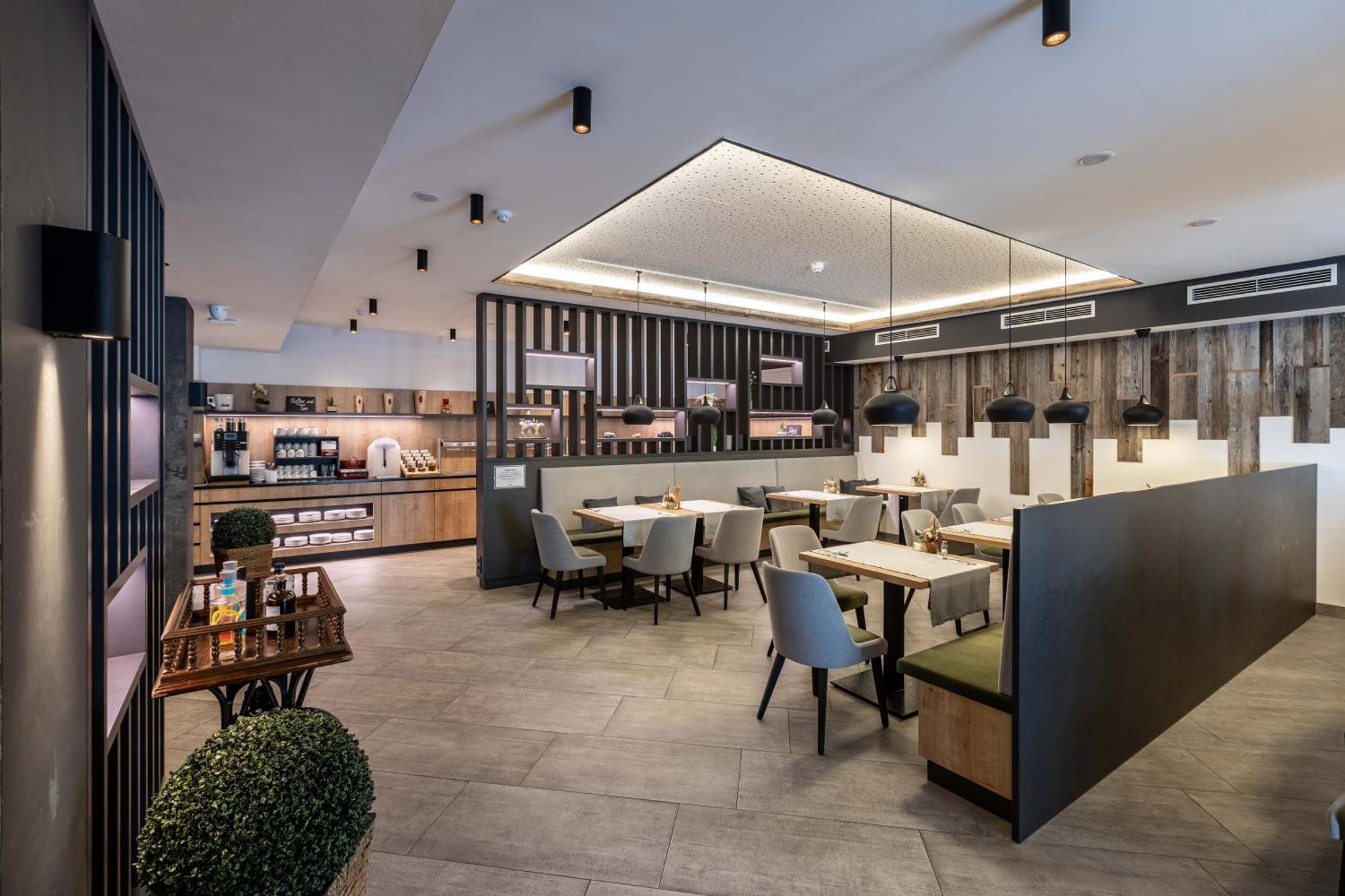Hotel Post By Keyone Bad Mitterndorf Exterior photo