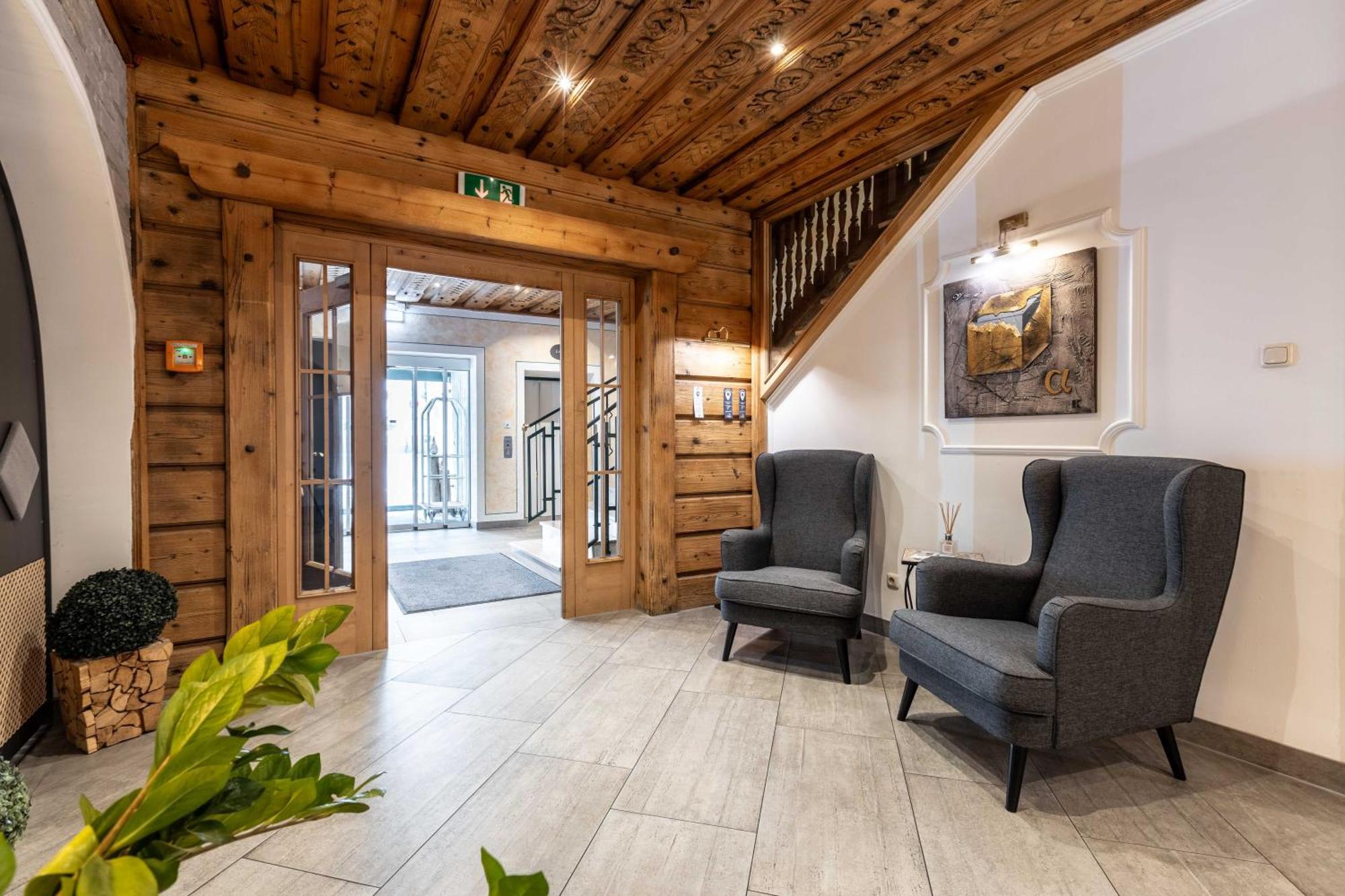 Hotel Post By Keyone Bad Mitterndorf Exterior photo